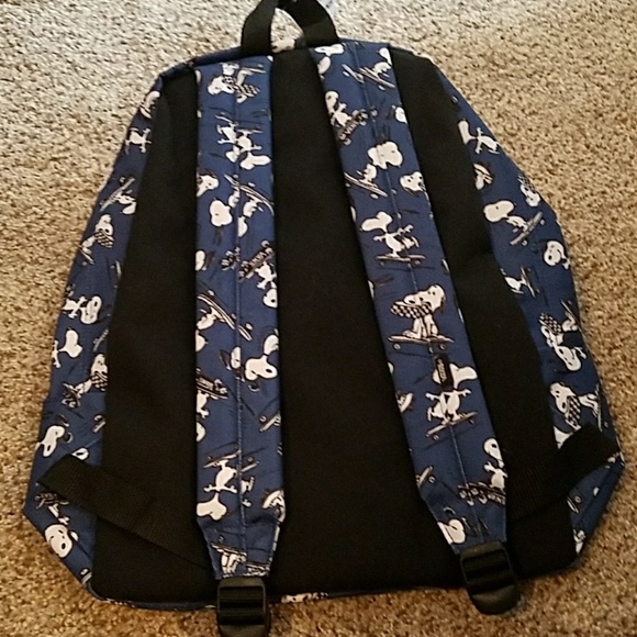 ⬇NWT, Peanuts for Vans Snoopy Backpack - Picture 5 of 7